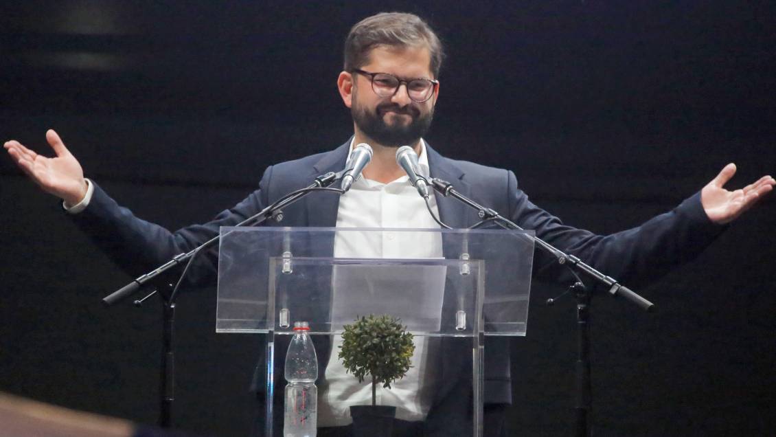 Figuras internacionales felicitaron al Presidente electo Gabriel Boric