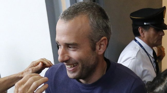 Anarquista reconoció autoría de atentados contra Hinzpeter y una comisaría, según diario