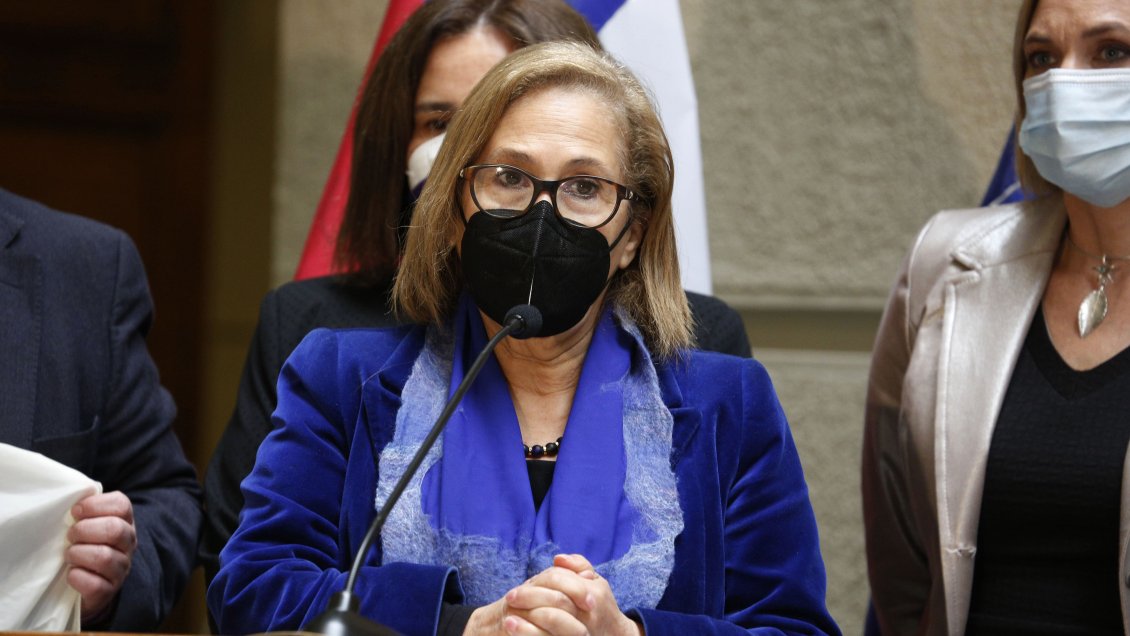 Senadora Muñoz: El Presidente electo Gabriel Boric encarna una esperanza inmensa para Chile