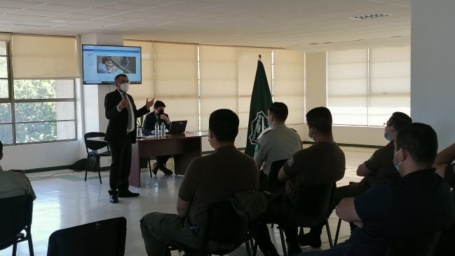 Defensoría capacitó a Carabineros de La Araucanía sobre casos de inocentes que fueron privados de libertad