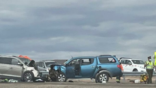 Colisión múltiple dejó un fallecido y lesionados en ruta entre Calama y Sierra Gorda