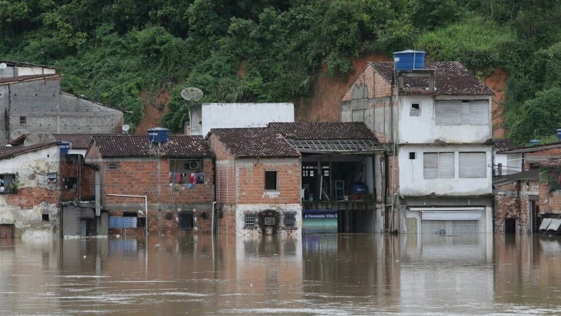 Al menos 18 muertos y unos 16 mil damnificados tras fuertes lluvias en Brasil