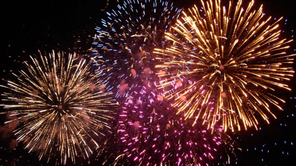 Curanilahue decidió invertir dinero para fuegos artificiales en 400 cenas de Fin de Año para familias más vulnerables