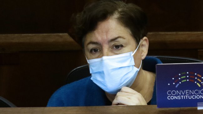 Frente Amplio oficializó candidatura de Beatriz Sánchez a la presidencia de la Convención