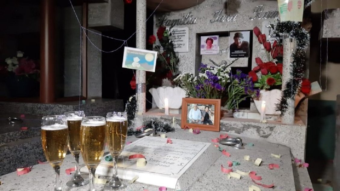 Tras pausa pandémica, vuelve la celebración de Año Nuevo en el Cementerio de Talca
