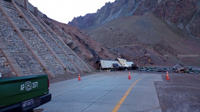 Camionero argentino murió al caer, con su máquina, en una curva de la ruta internacional Los Libertadores