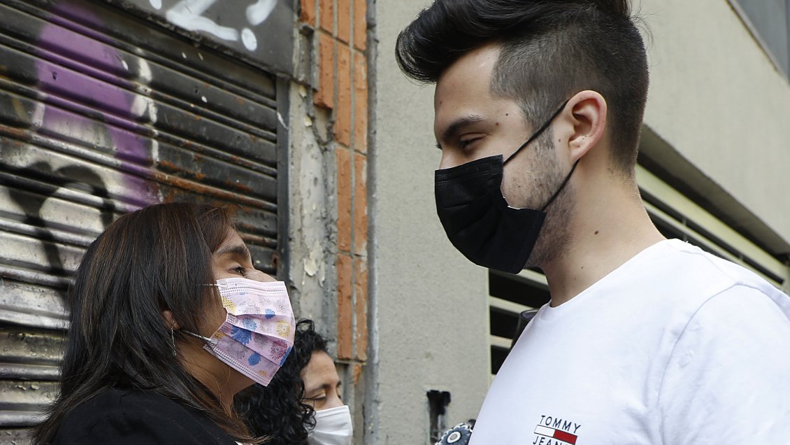 Fabiola Campillai y Gustavo Gatica piden cambiar el nombre de la calle 