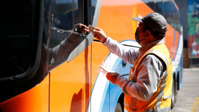Seremi de Salud reforzó fiscalización del pase de movilidad en terminales de Valparaíso