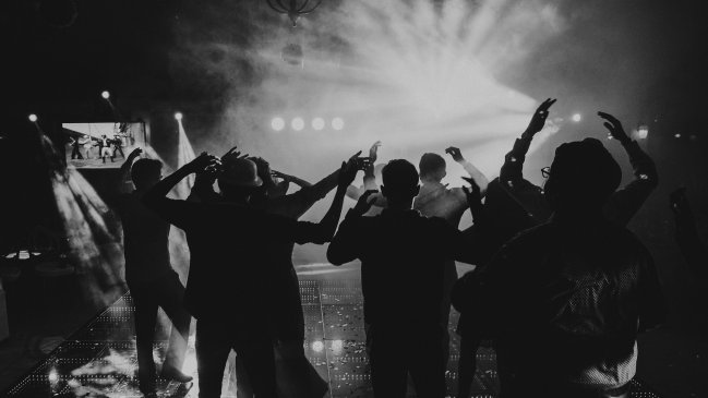 Masiva fiesta de fin de año en Coyhaique deja, por ahora, nueve casos de Covid-19