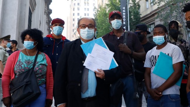 Haitianos pidieron al Presidente Piñera frenar las expulsiones