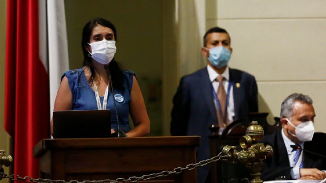 Nueva presidenta de la Convención: 