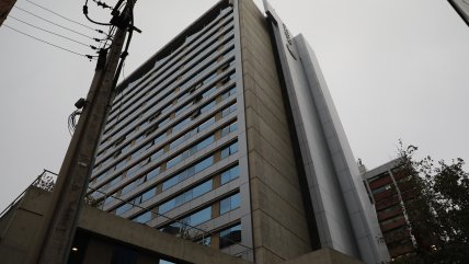 Gremio acusa que el Minsal adeuda 1.800 millones por uso de hoteles como residencias sanitarias
