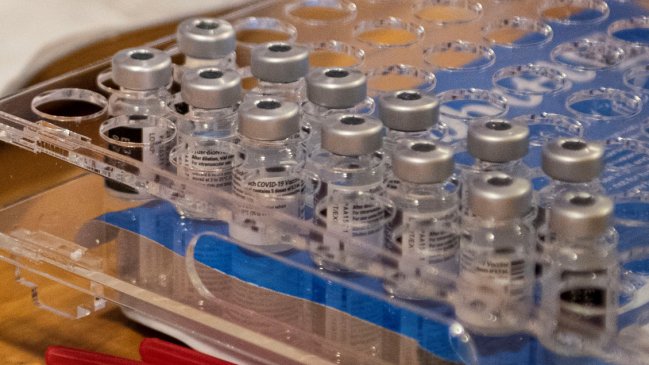 Las vacunas de refuerzo evitan en un 80% que Ómicron provoque casos graves