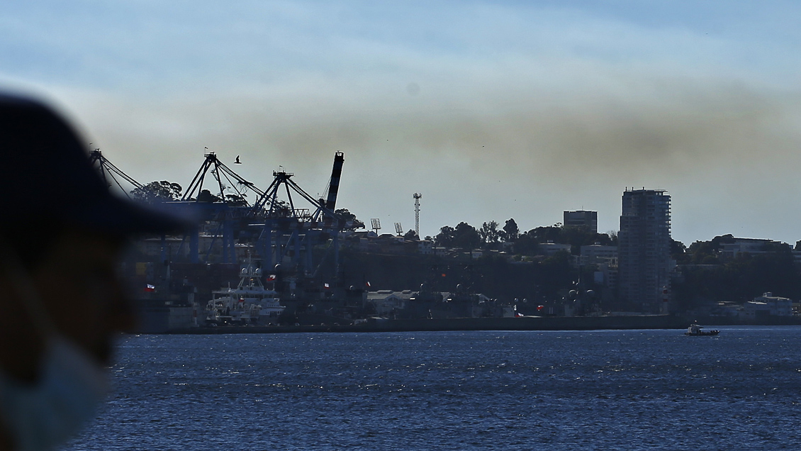 Nueva alerta roja en Valparaíso por otro incendio forestal en sector de Laguna Verde