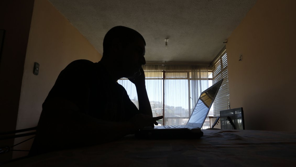 Encuesta reveló que casi un 90% de los funcionarios públicos prefiere seguir con teletrabajo