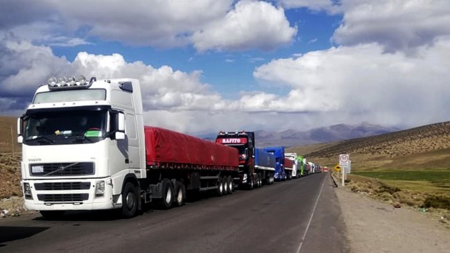 Gobierno flexibilizará controles sanitarios a vehículos de carga en el Paso Los Libertadores