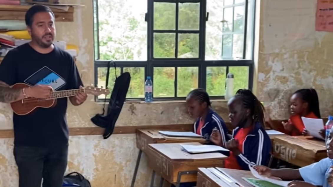 Profesor chileno enseñó 