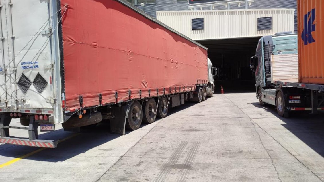 Aduaneros rechazan flexibilización de controles en Los Libertadores y piden intervención de Cancillería