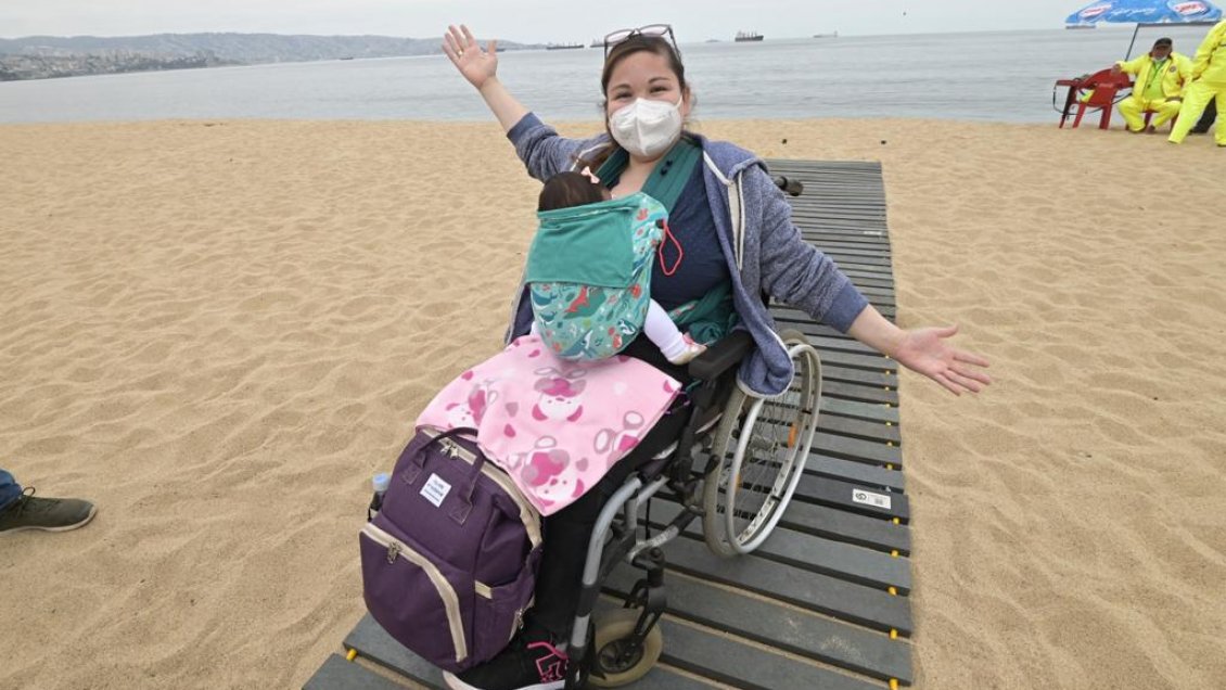 Viña del Mar: Playa Los Marineros ya cuenta con rampa de acceso universal