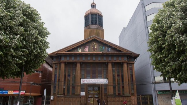 Vaticano confirmó dimisión clerical de presbítero de Puerto Montt acusado de ser prestamista