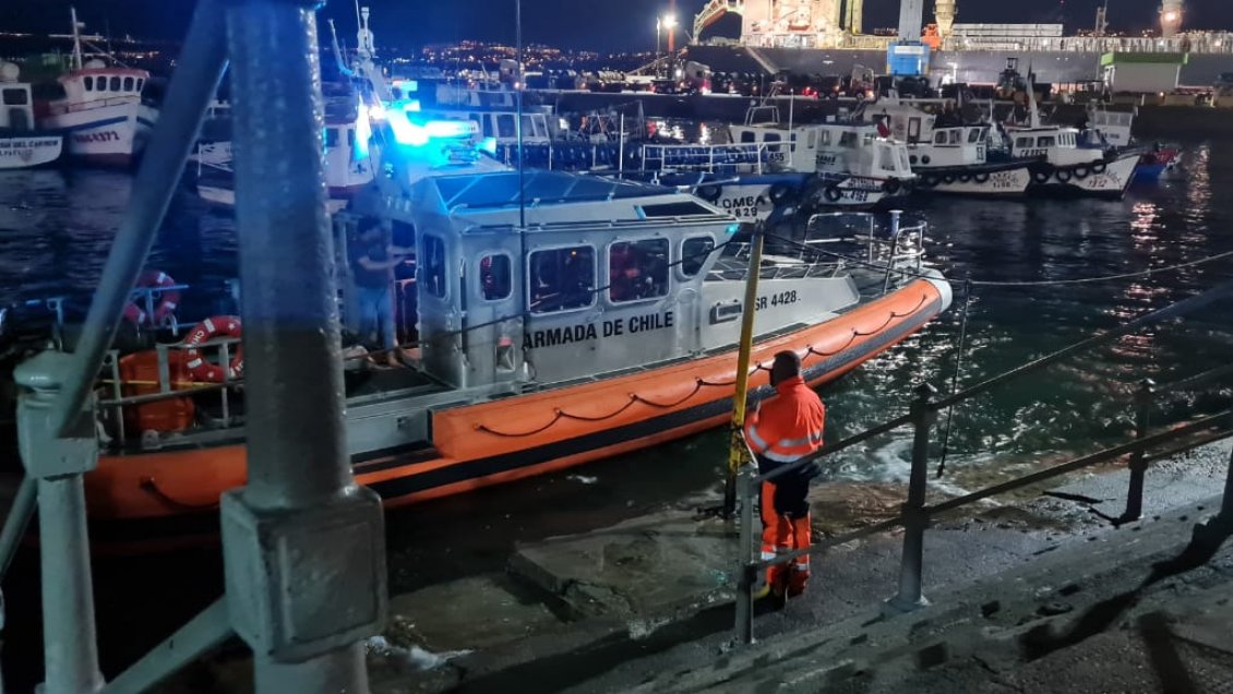 Hombre muere tras ingresar a playa de Viña del Mar en la madrugada: Se presume estado de ebriedad