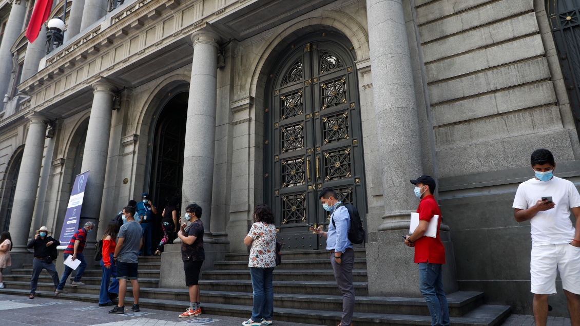 Bancos implementan plan para evitar delitos de 