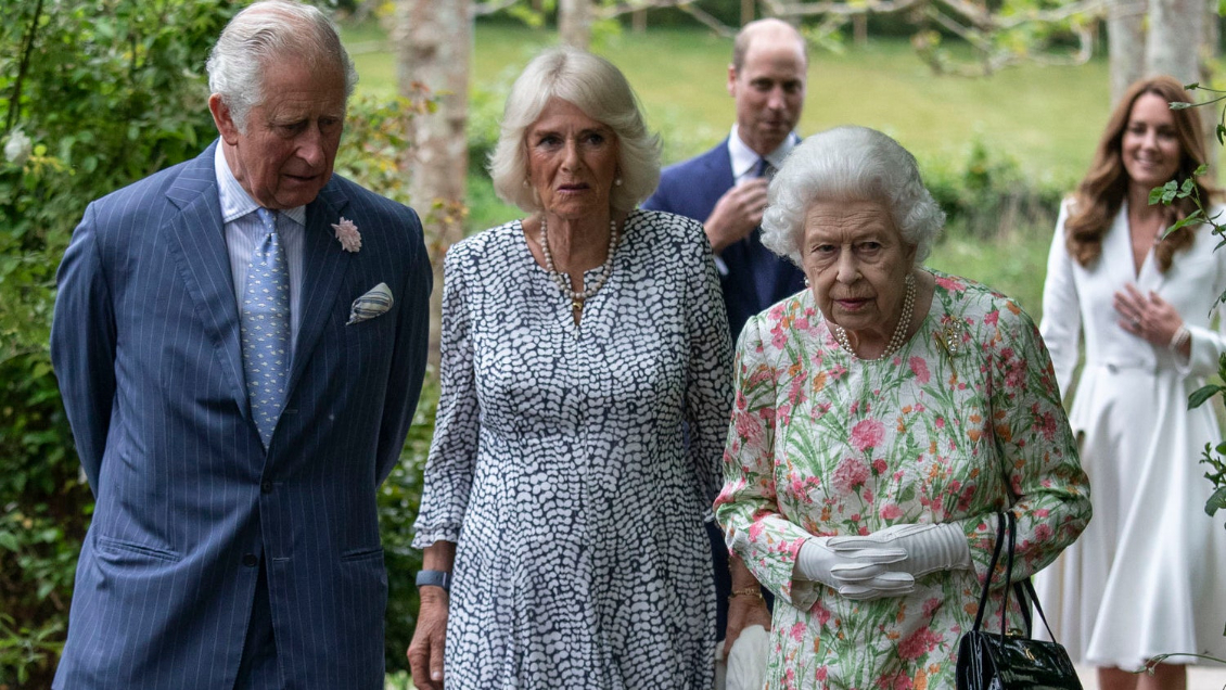 Isabel II desea que Camila Parker sea conocida como 