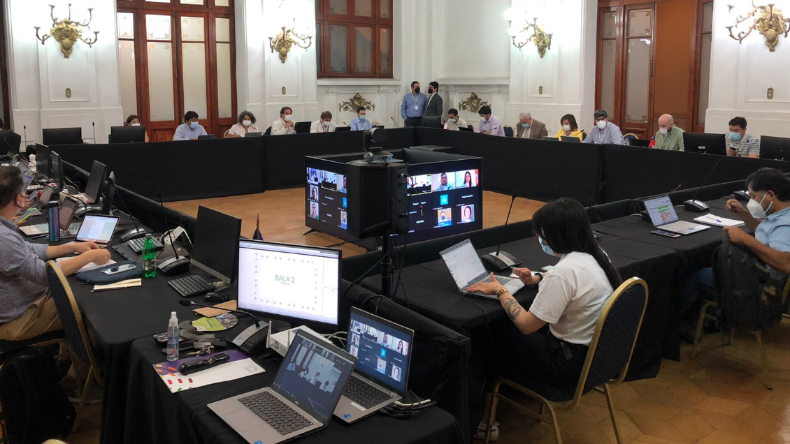 Convención: Avanzan propuestas para que Chile sea un Estado Regional y coexistan sistemas de justicia