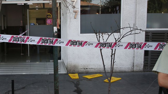 PDI investiga muerte de niña tras caer desde un séptimo piso en Independencia