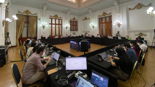 Convención: Comisión de Forma de Estado aprobó la creación de asambleas legislativas regionales