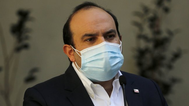 Subsecretario Pavez y las vacaciones de 19 ministros: 