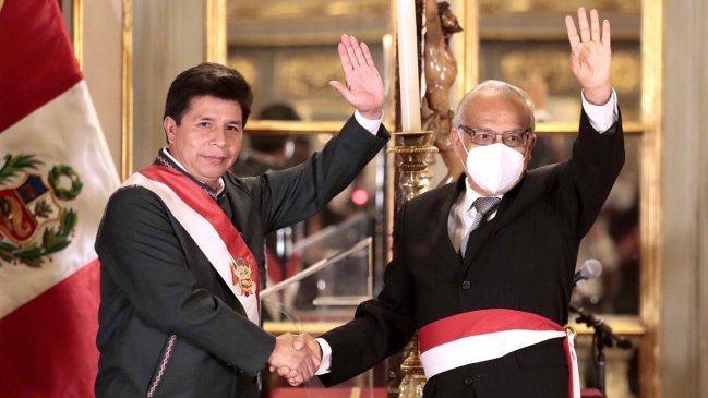 Mientras la oposición pide su renuncia, Pedro Castillo renovó gabinete por cuarta vez