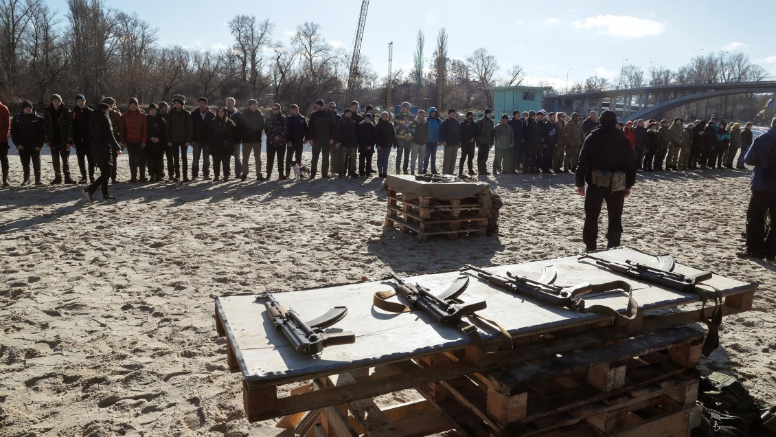 Ucrania exigió una reunión con Rusia en 48 horas para aclarar actividad militar en la frontera