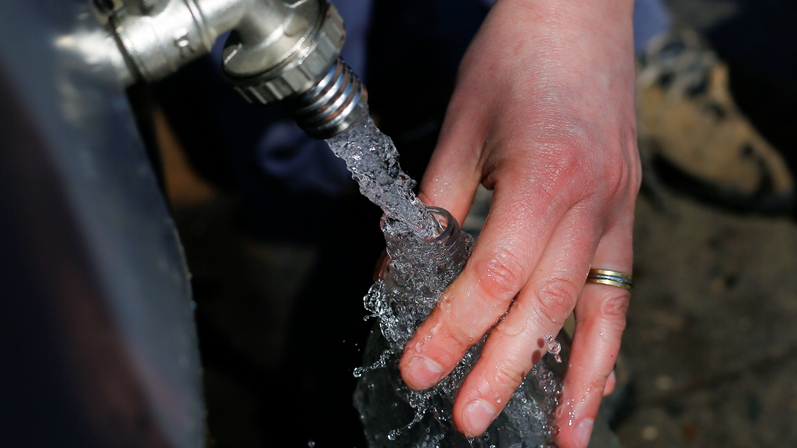Gobernador de Valparaíso: En Chile se ha privilegiado el negocio del agua y no la vida de las comunidades