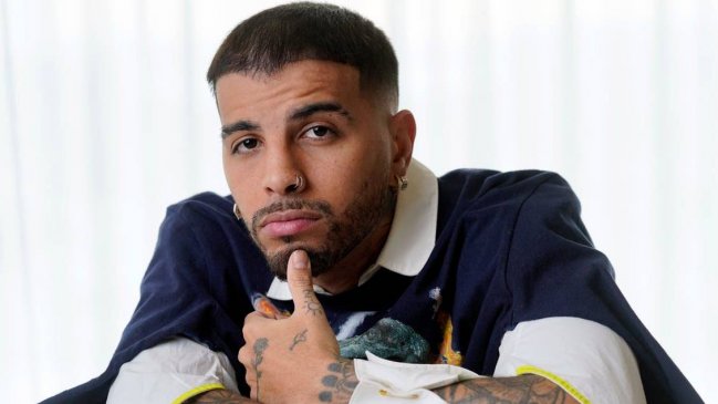 Show de Rauw Alejandro en Chile fue postergado debido a la pandemia