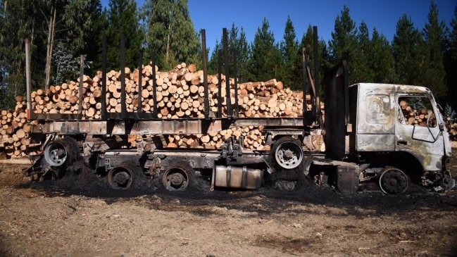 Gobierno presentará querella por ataque incendiario en predio de Osorno