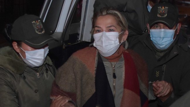 Expresidenta Áñez cesa su huelga de hambre en prisión tras 15 días