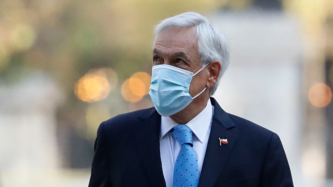 Gobierno sigue la situación de nueve chilenos que esperan cruzar de Ucrania a Polonia