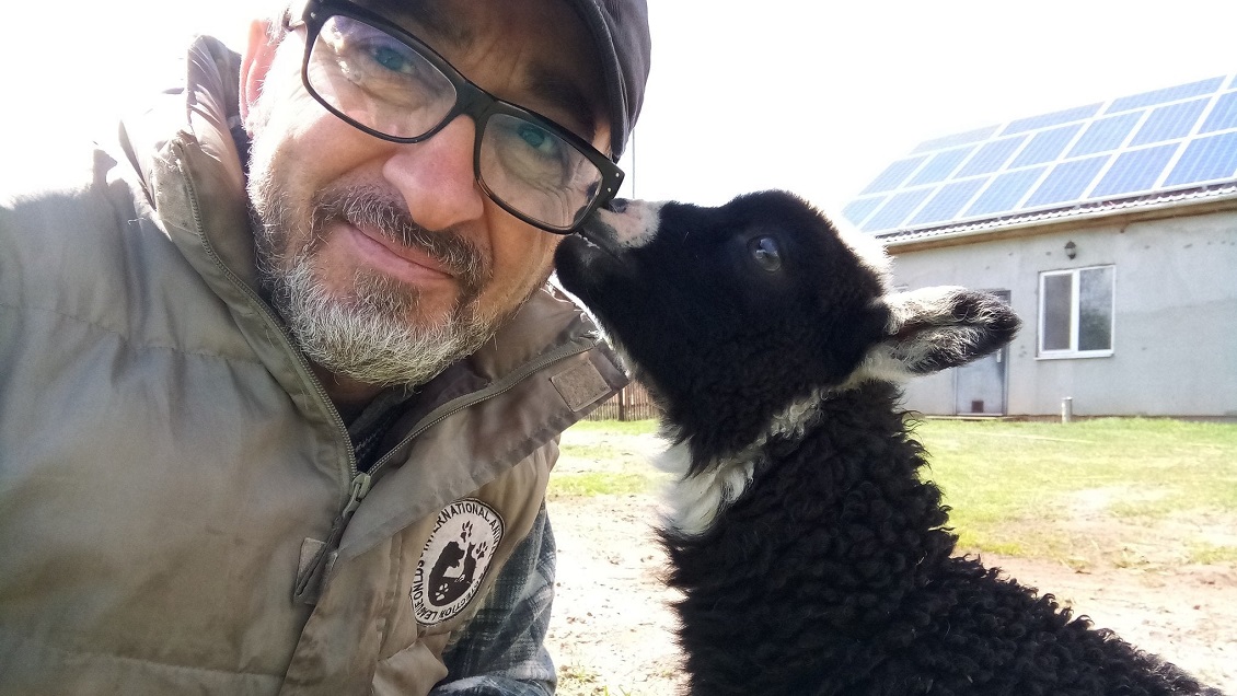 Rescatista que vive con 400 animales en Ucrania: 