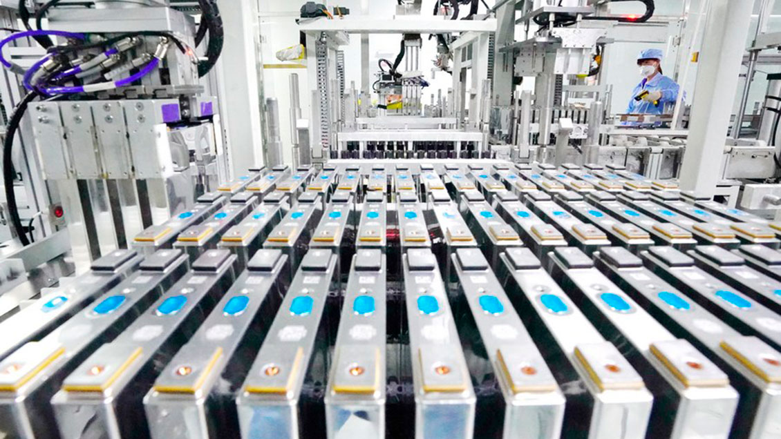 Aumenta producción de baterías de iones de litio de China en 2021