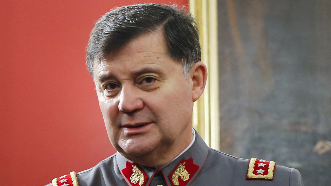 Diputado Soto: El comandante en jefe del Ejército 