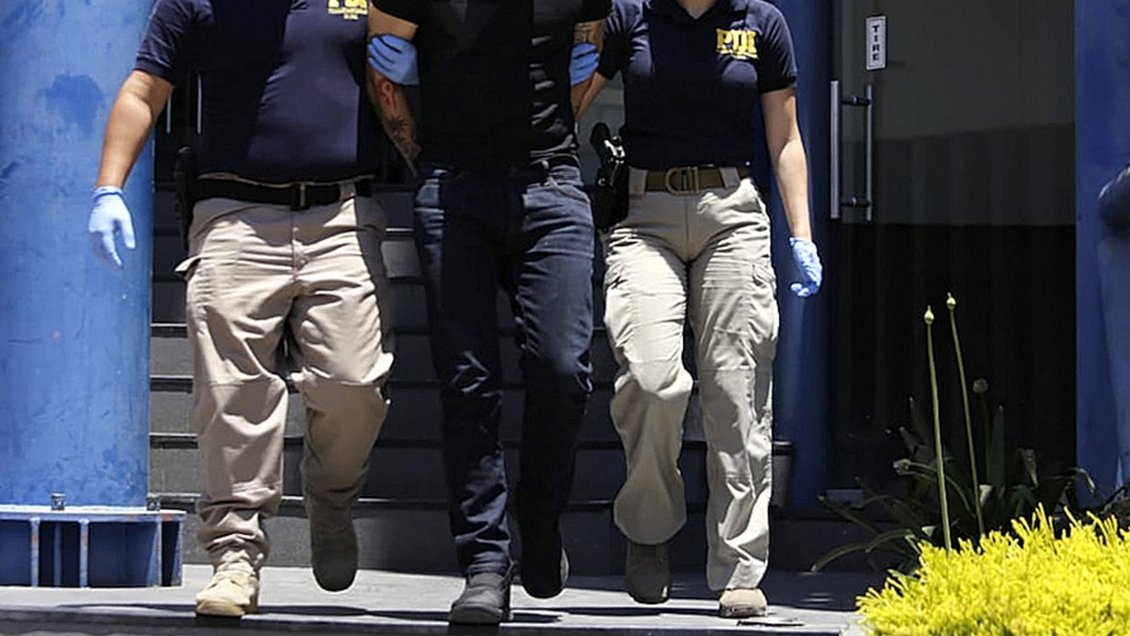 Hombre fue detenido por agresión sexual a niña de dos años en un restorán