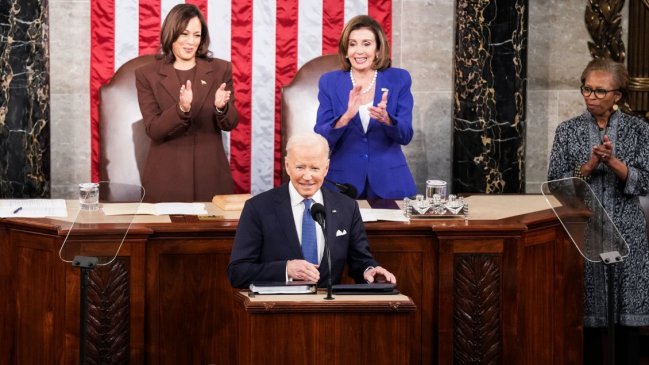 Biden anunció el cierre del espacio aéreo de EEUU a las aerolíneas rusas