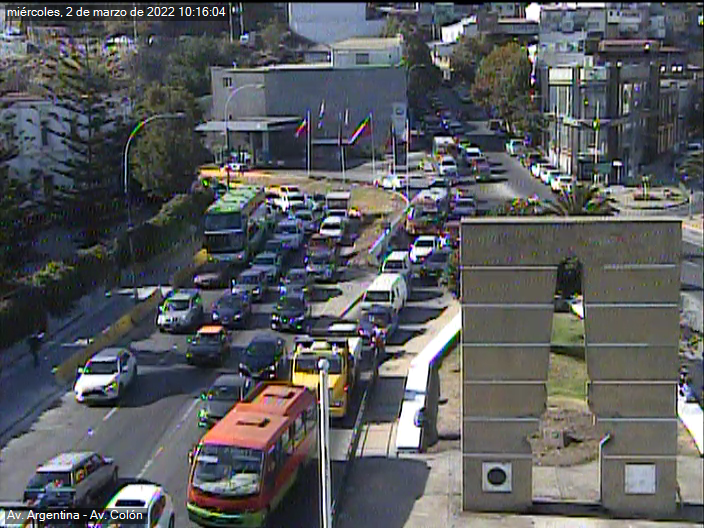 Vuelta a clases: Metro Valparaíso sufre baja del 40% en pasajeros mientras que los autos aumentaron