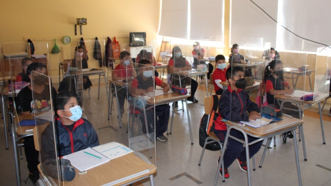Ñuble inició el año escolar con 93% de estudiantes vacunados contra el Covid-19