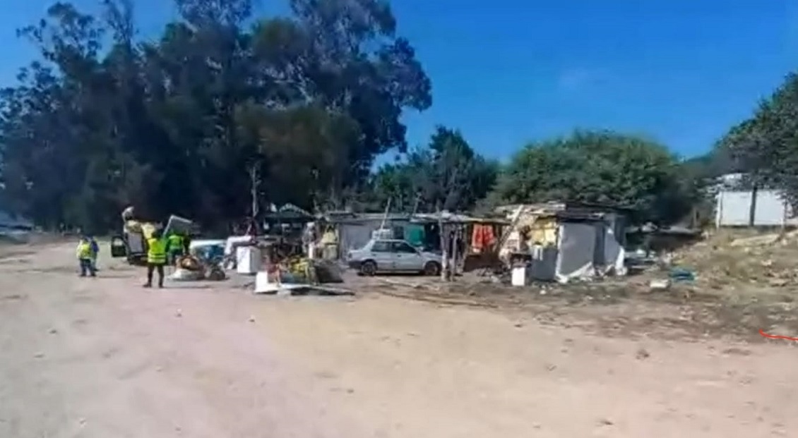 Comenzó el desalojo para inicio de obras de parque antisunámico en Constitución