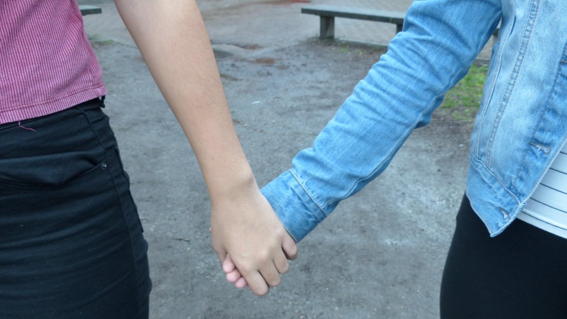 Mujeres denunciaron a familia vecina por violentos ataques lesbofóbicos en Independencia