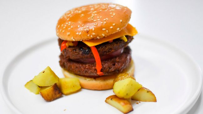 Estudio: Restringir la alimentación a la primera parte del día es beneficioso para la salud metabólica