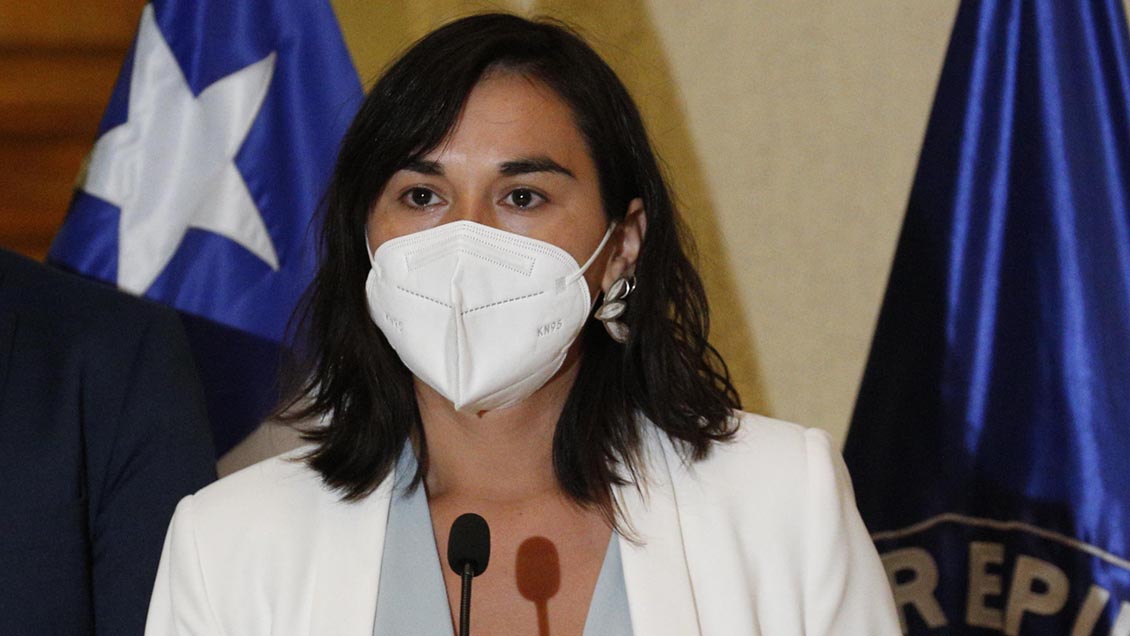 Ministra Izkia Siches dio positivo a Covid-19