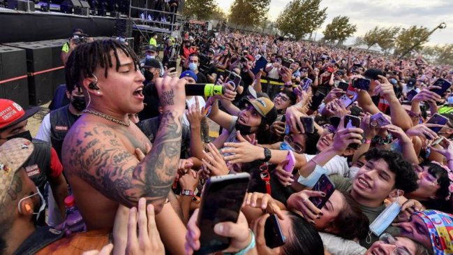 ¡Mil emociones! Show de Pablo Chill-E tuvo desde una propuesta de matrimonio hasta una detención